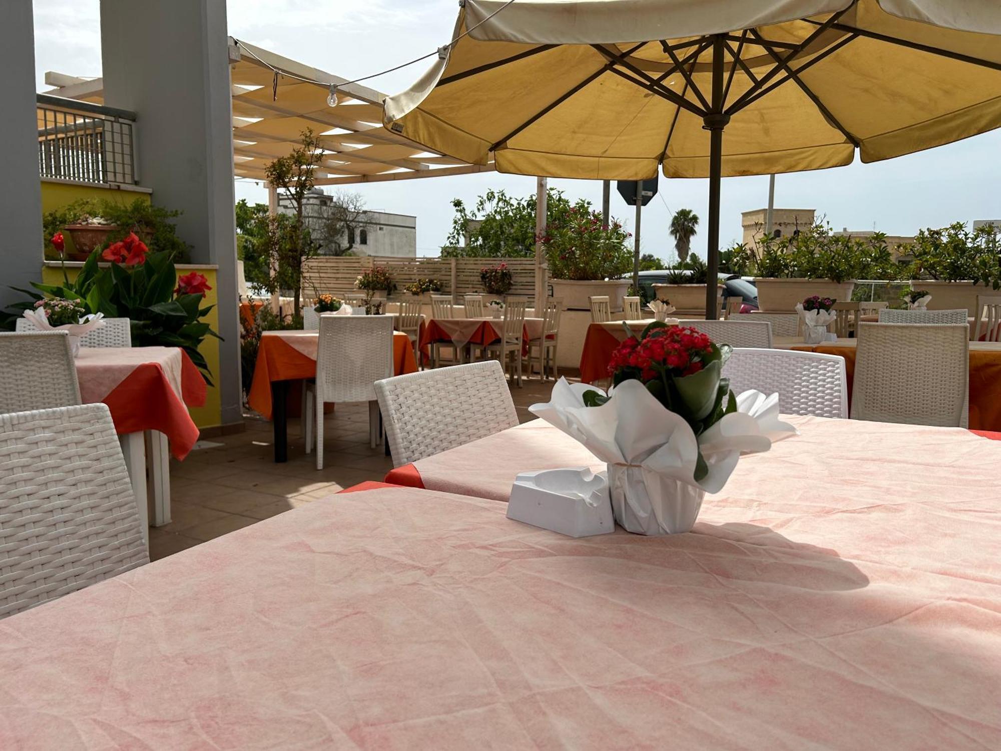 Costa Doro - Hotel Сальве Экстерьер фото
